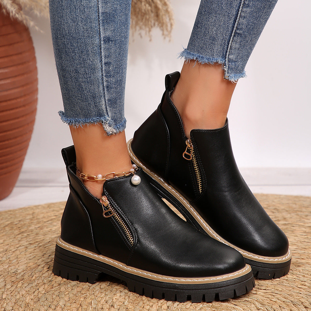 Chic Zip-Up Wedge Boots