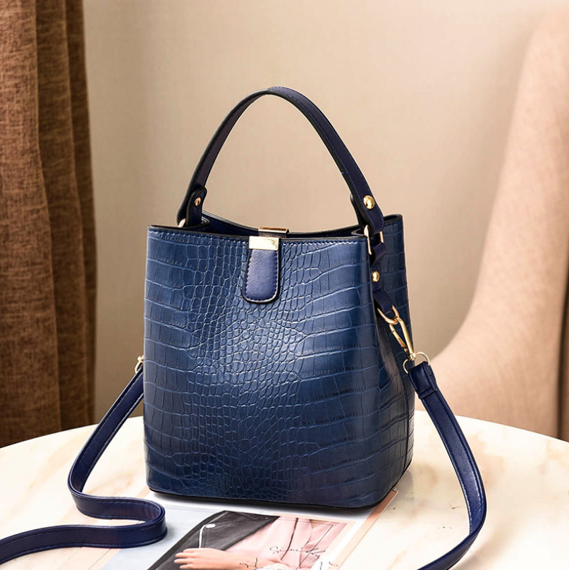 Everyday Croc-Textured Bucket Bag