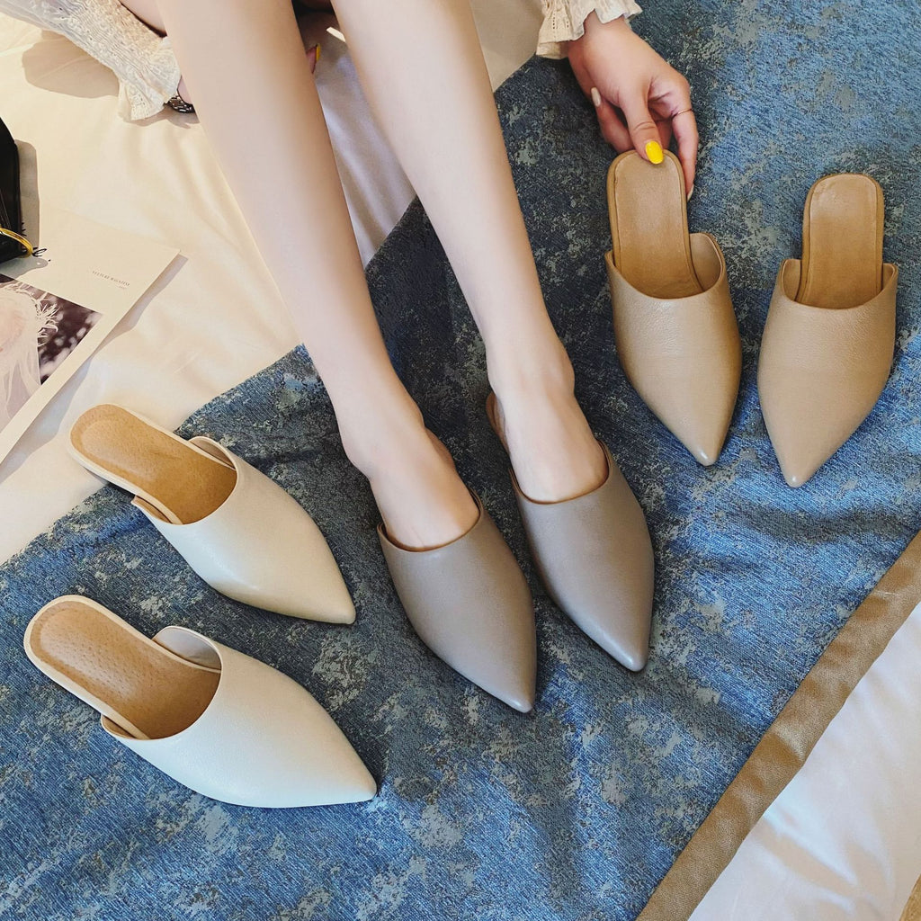 Chic Pointed-Toe Mules