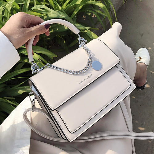 Chic Chain-Detail Shoulder Bag