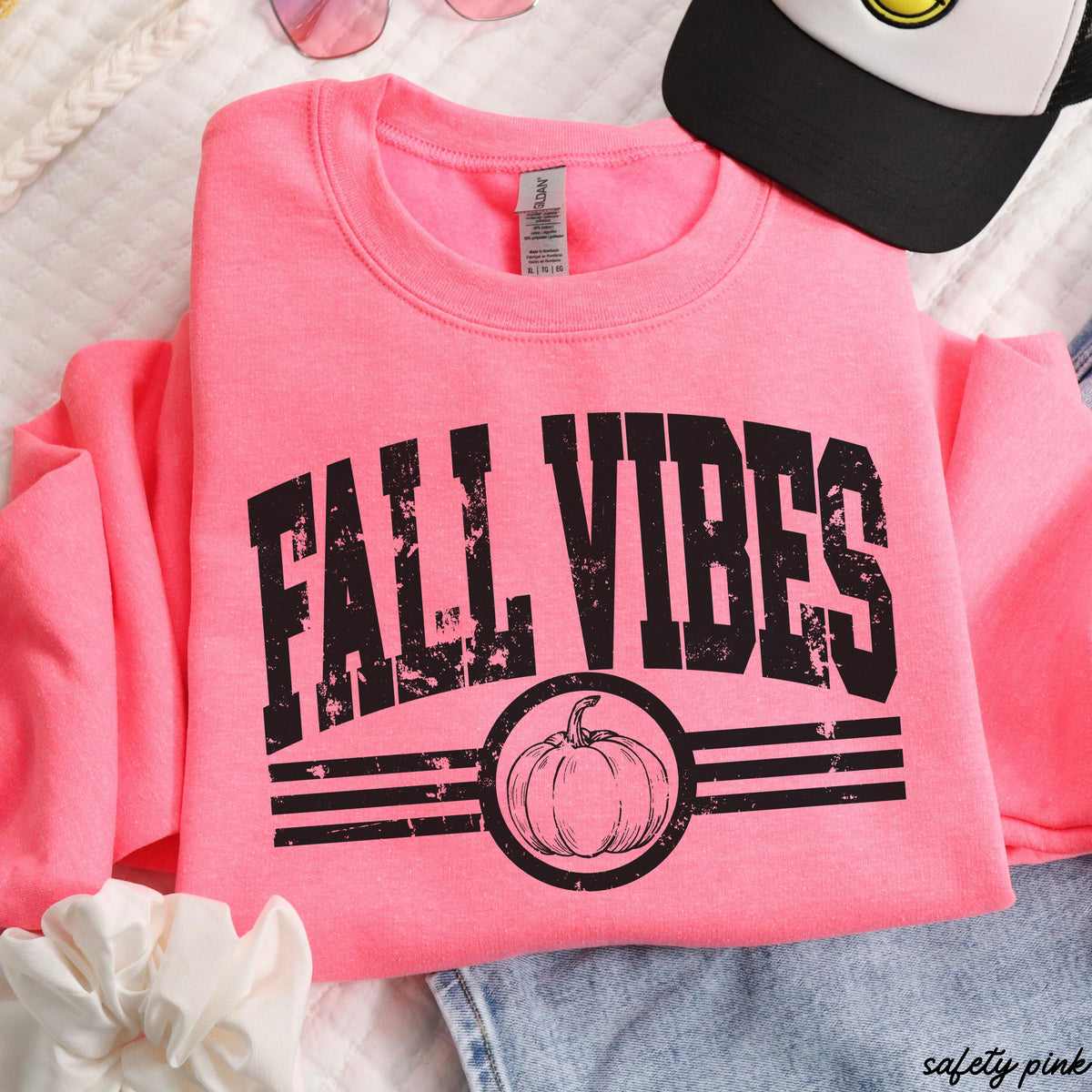 Fall Vibes Pumpkin Graphic Sweatshirt